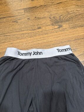Tommy John Kids Black Ribbed Leggings with Silver Logo Waistband